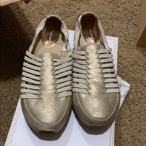 Easy spirit gold slip on sneakers size 8